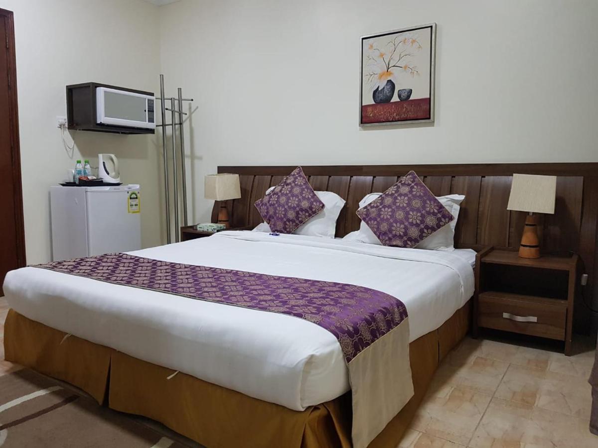 Enwan Suites Hotel Al Al Jubail Extérieur photo